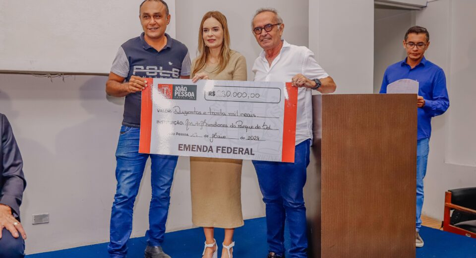 O prefeito Cícero Lucena e a senadora Daniella Ribeiro liberaram, na tarde desta segunda-feira (29), o valor de R$ 2,7 milhões para 16 entidades que atuam na assistência social e no cuidado com a população de João Pessoa em diversas áreas.