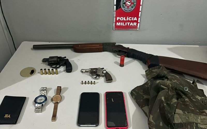 A Polícia Militar frustrou uma ação de criminosos que vinham cometendo assaltos no litoral norte e na grande João Pessoa na noite desse sábado (27). Armas de fogo foram apreendidas e veículos recuperados.