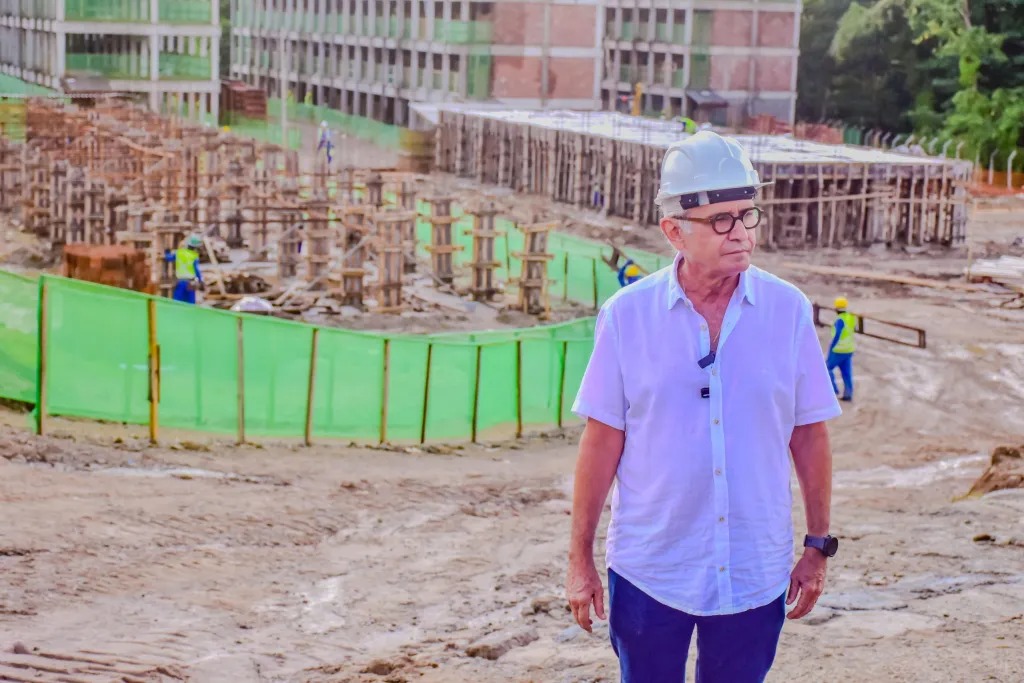 As contas referentes ao exercício de 2021 da Prefeitura de João Pessoa foram aprovadas, na manhã desta quarta-feira (15), pelo plenário do Tribunal de Contas do Estado da Paraíba (TCE-PB). O exercício analisado foi do ano de 2021, de maior gravidade da pandemia do Covid-19. A aprovação das contas confirma o compromisso do gestor com a legalidade, boa aplicação dos recursos públicos, o controle e a transparência da gestão.