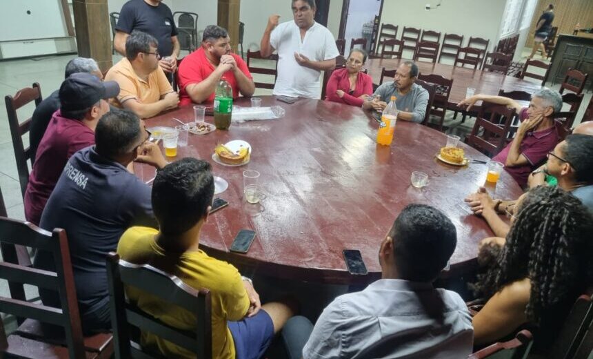 Antônio Gomes agradeceu a todos os profissionais de imprensa presentes, reconhecendo o importante papel que desempenham na divulgação das ações da administração municipal. “São cada um de vocês que levam até os nossos marienses as nossas ações”